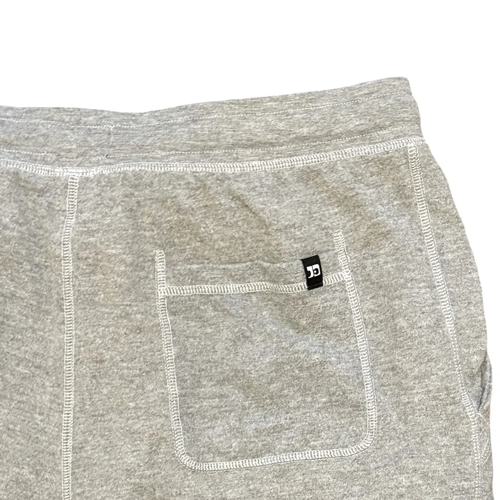 Joe’s gray sweatpants. Large